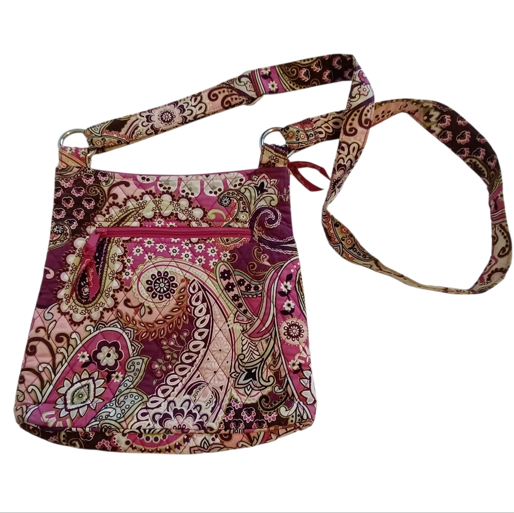 Vera Bradley Very Berry Hipster Quilted Crossbody Paisley Purse Bag